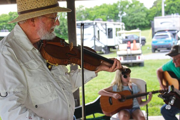 Dumplin-Valley-Bluegrass-Festival.jpg