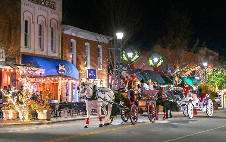 Old-Fashioned-Christmas-Hendersonville-NC.jpg
