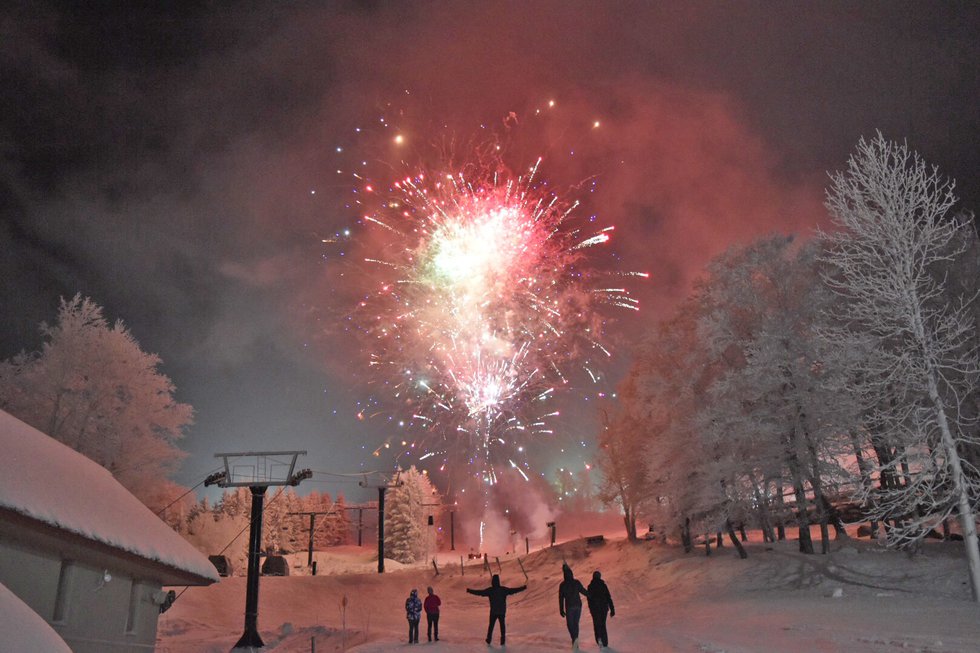 Fireworks at Beech Mtn Resort - CREDIT Ashley Laws.jpg