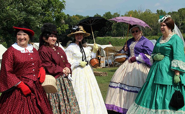 Historians Ladies of Distinction at the Battle of Tunnel Hill