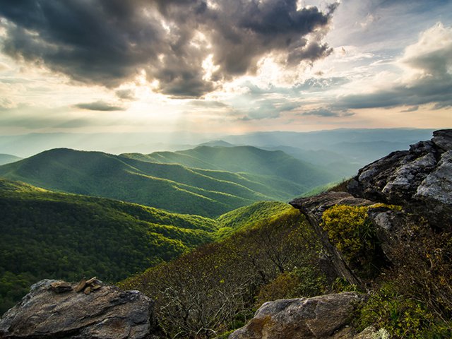 Photo Essay: Magic Mountain Skies - Blue Ridge Country