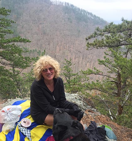 4/7/19: A pretty girl along the AT above Carvins Cove. AKA The Greatest Day Hiker Of Them All.