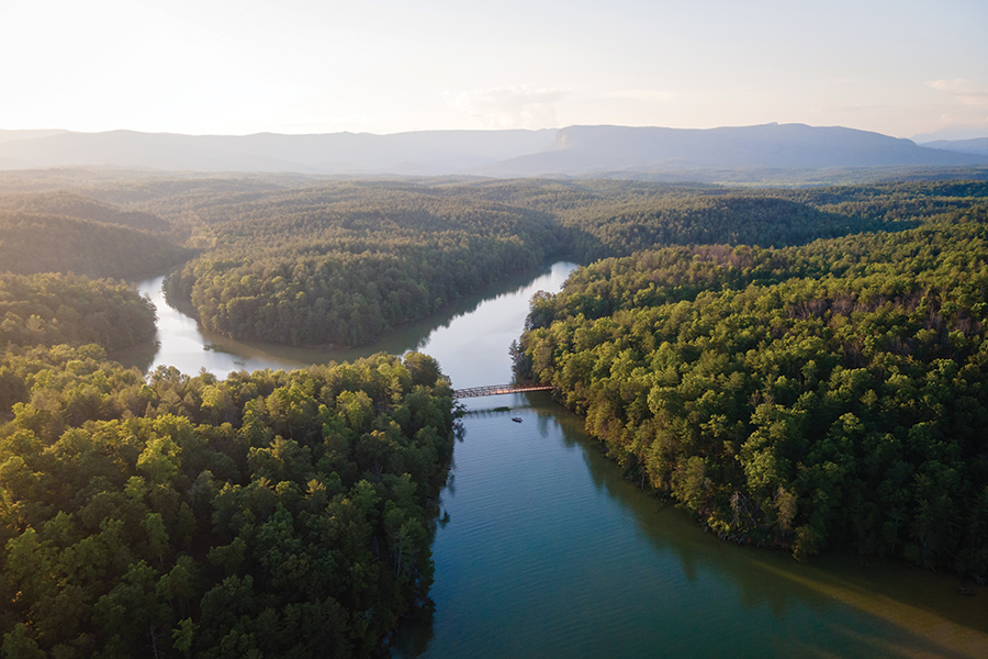 Lake James State Park, North Carolina, is home to a pristine lake.