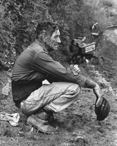 David Messer, resting from tilling field, 2003. Indian Grave Gap, Madison County, N.C.