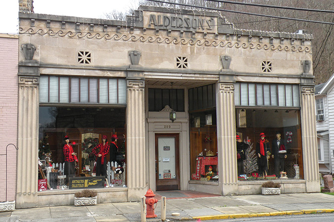 Alderson’s Store has welcomed shoppers for four generations.