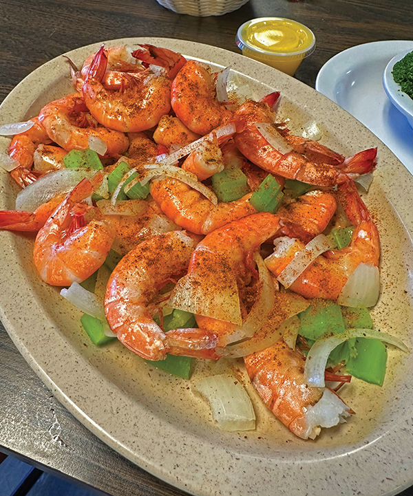 The steamed shrimp platter at Greene’s has onions and celery for added flavor.