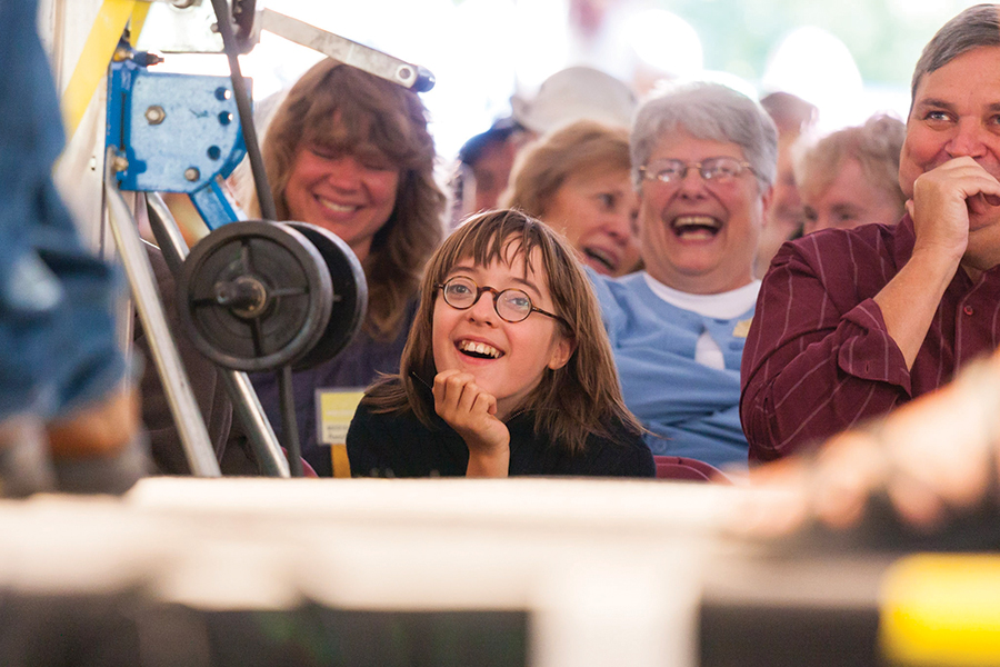 The “side-splitting nature” of Bil Lepp causes listener reactions like on these faces as they they laugh at one of his ridiculous and hilarious stories.