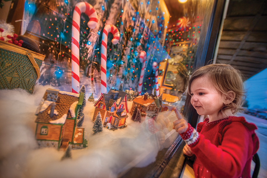 Blue Ridge, Georgia, delights holiday lovers of all ages.