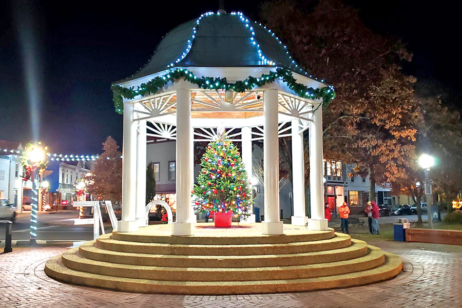 Front Royal, Virginia’s celebrations of the season include themed shopping and dining.