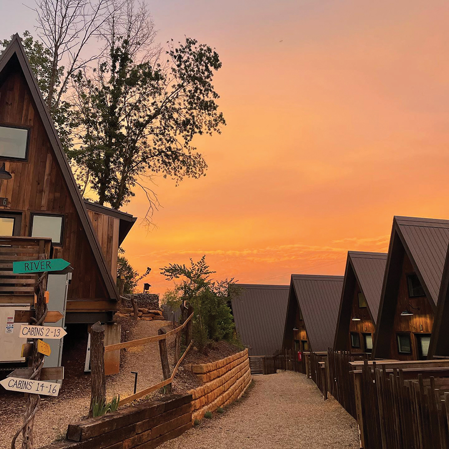 Wrong Way River Lodge & Cabins, Asheville, North Carolina.