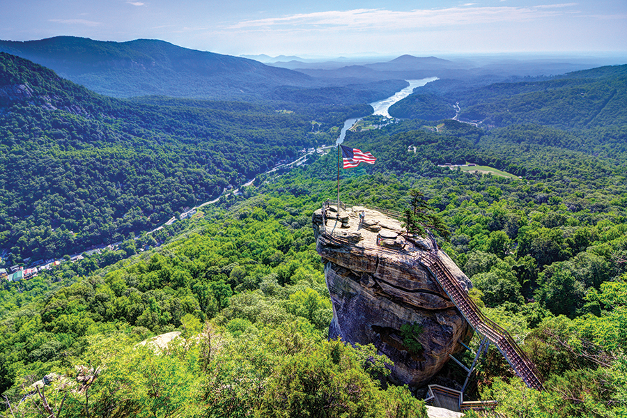 Chimney Rock presents 360-degree views.