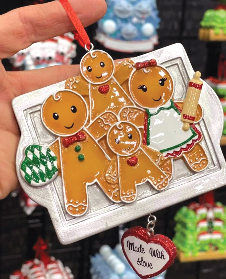 Anderson, South Carolina, is home to the Holly Jolly Holiday Fair, offering the works of more than 200 artists and vendors.