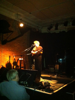 Hard to hear, in the typed word, John Gorka's joke as he picked up this G-sharp guitar: "OK, I'm gonna play a little guitar for you know." (As in "talk a little smack" or "tell you a little story" . . . OK, you had to be there.)