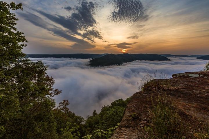 Took a quick trip to the New River Gorge last week with my girls, and while they slept one morning, I drove over to Grandview for sunrise. I was greeted by a beautiful sea of fog below, and a muted sky above, which led to some interesting images. 

As always, thanks for taking a look! Your visits and comments are very much appreciated. Please share so that others may enjoy the natural beauty of West Virginia and the majesty of God's creation! Have a great day!

©Randall Sanger Photography | All Rights Reserved | Please feel free to share this image, it is encouraged and appreciated. Please do not use without my permission.

Prints, workshop info, book info and more found on my website: http://www.randallsanger.com/

Visit my store on Our-WV.com - the exclusive home to my canvas gallery wraps: www.our-wv.com/store/randallsangerphotography