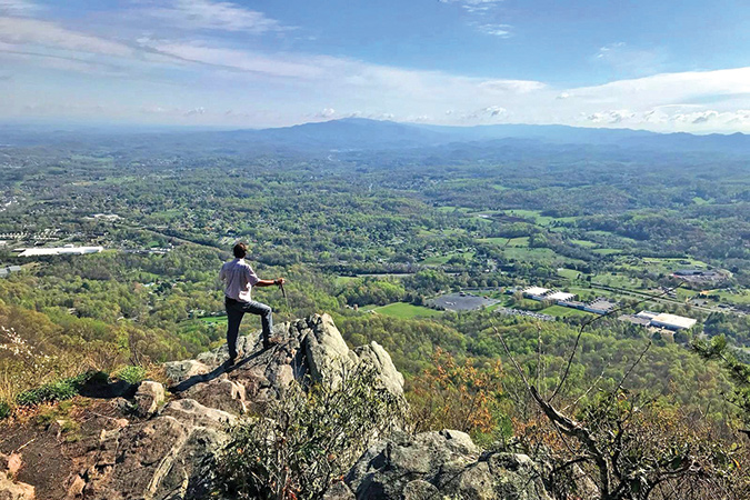The shortest route to White Rocks on Tennessee’s Buffalo Mountain is just a three-mile round-trip with a 900-foot climb.