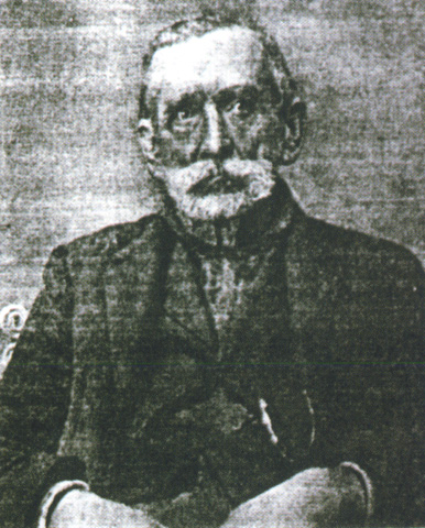 He was the patriarch of the Kentucky clan.