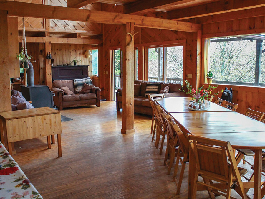 The lodge, a half a mile above the farmhouse and gardens, comfortably accommodates six-eight farm-stay visitors.