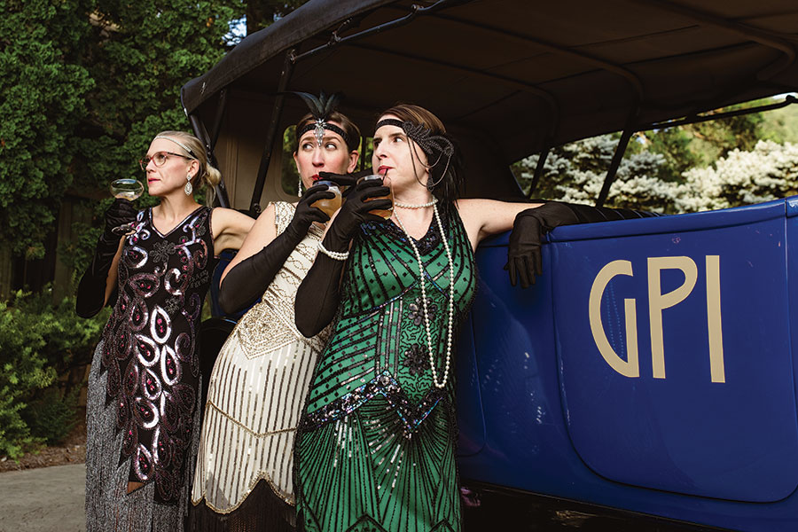 Flappers sipped cocktails on the patio.