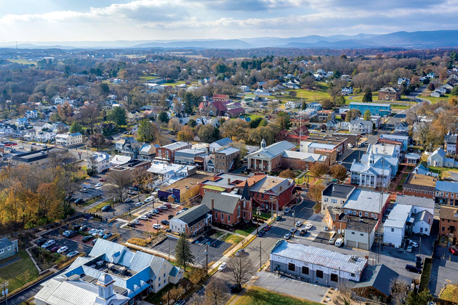 The Shenandoah Autumnfest adds to the destination-worthiness of Woodstock, Virginia.