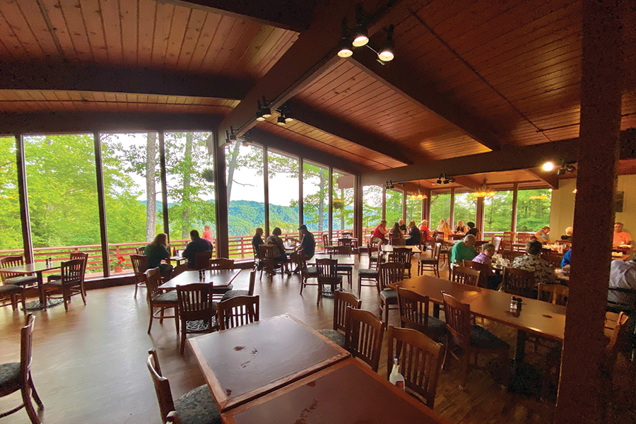 Rhododendron Lodge, Breaks Interstate Park, Virginia.