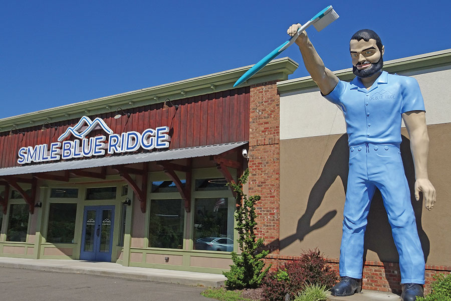 The Paul Bunyan Dentist of Blue Ridge, Georgia, came in handy.