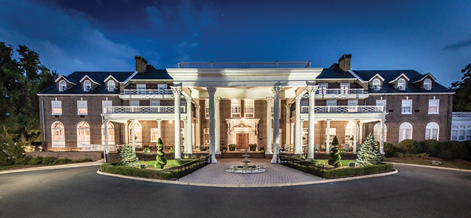 Historic Mimslyn Inn and Spa is a Luray lure.