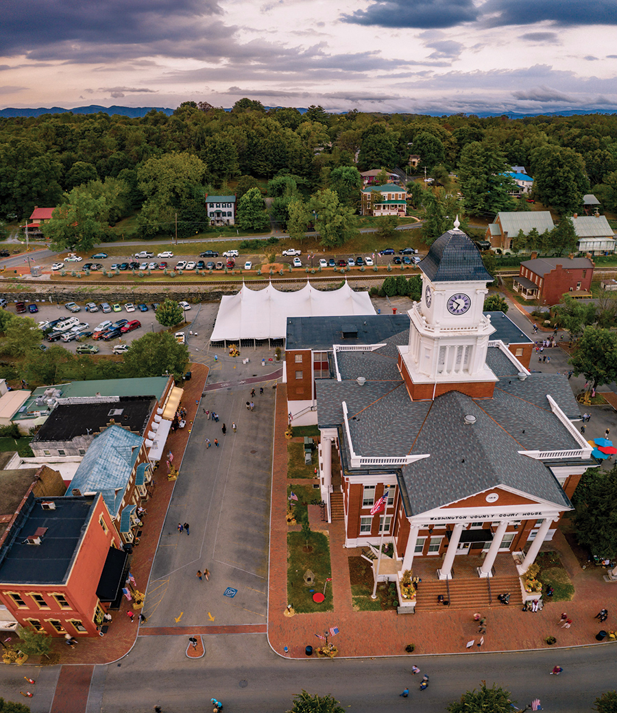 Jonesborough, Tennessee's National Storytelling Festival is an October destination.