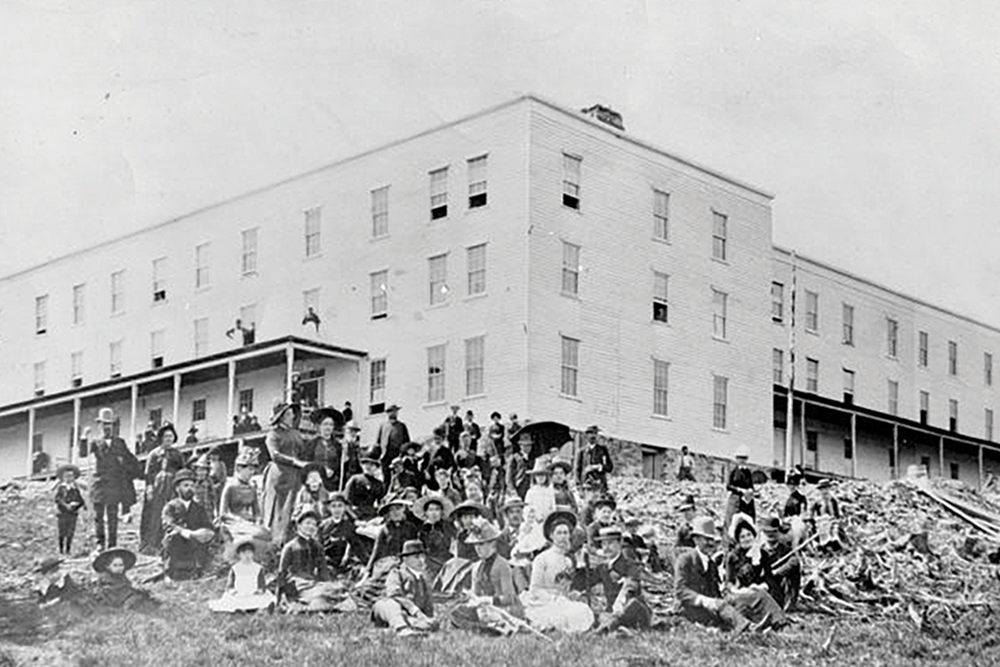 The Cloudland was a 166-room resort.