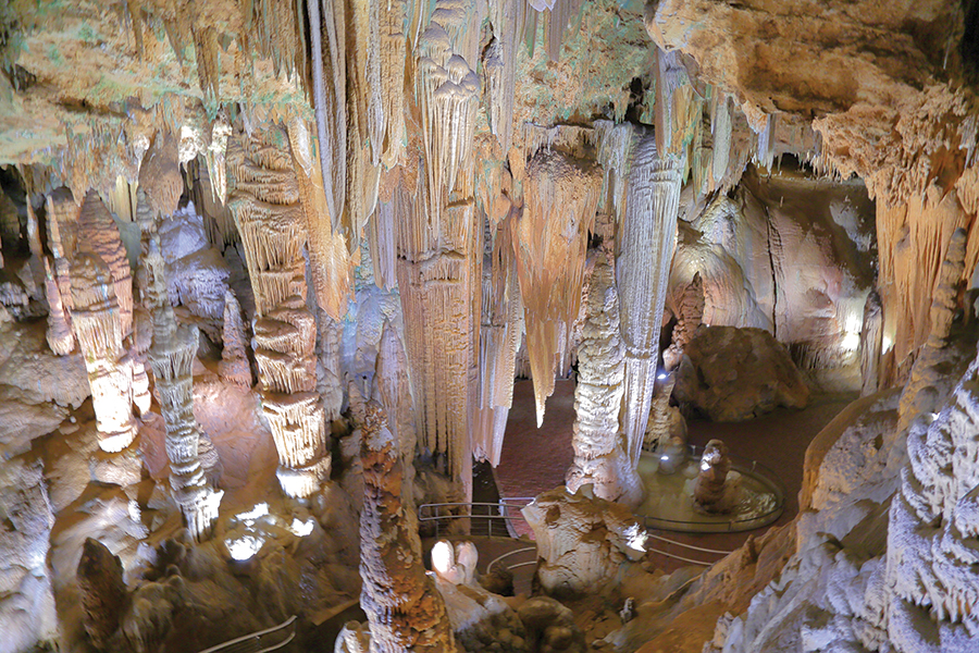 Virginia’s Luray Caverns took top honors for such underground wonders.