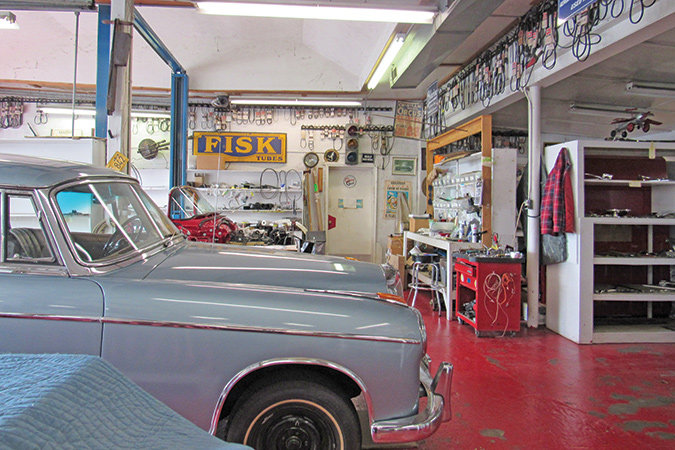 A 1959 Mercedes Benz 220S undergoes mechanical rehab.