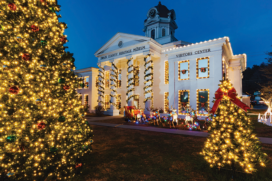 Bryson City, North Carolina, offers wagon rides though its holiday-lights displays.