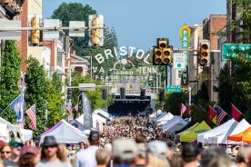 28263818-6c37-11ee-8b36-12163087a831-2023BRRR_FestivalLife_JoshuaMoore_11