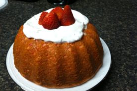 37889366-fd36-11e3-8354-22000a4f82a6-strawberrycake