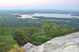 Cliffs at Cherokee Rock Village overlook Weiss Lake in the mountains of Alabama.