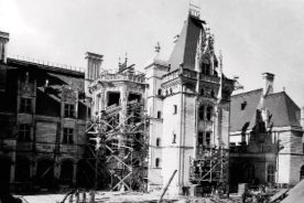 The magnificent Biltmore Estate was completed in 1895.