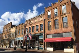 Main Street, home to boutiques, museums and restaurants, was the first in Tennessee
to be designated as a historic zone.