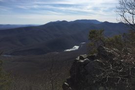 The view from Fullers Rocks onto the James River and, beyond on the horizon, Apple Orchard Mountain.