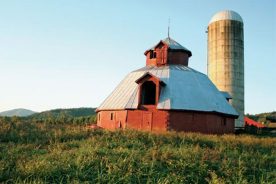 Circular barns, popular a century ago for their efficiencies of materials, labor and use, have largely left the landscape. One, in the foothills of Virginia, has recently been re-upped for the next 100 years.