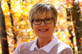 cdc1a0a0-9f54-11ee-8c90-12163087a831-Lisa-Bottomley-Executive-Director-Blue-Ridge-Pkwy-Association-Leaders-by-Nature